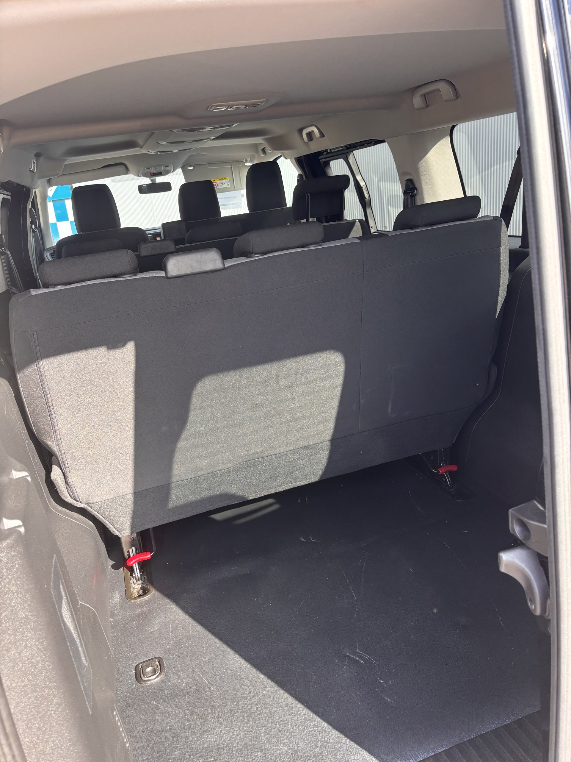 
								Peugeot Expert Traveller Long Hdi 120Cv 9 Places full									