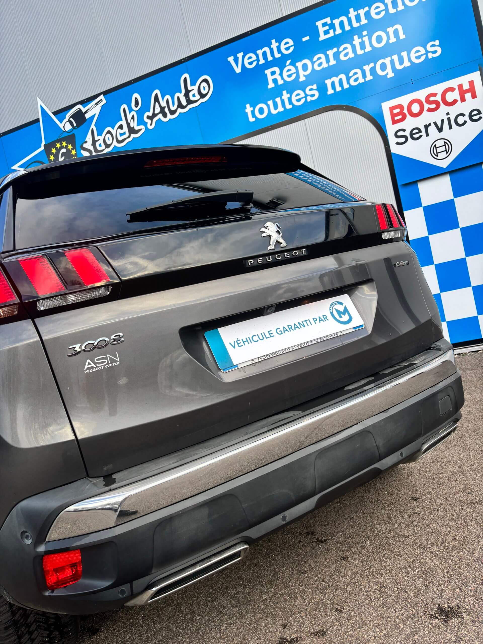 
								PEUGEOT 3008 1.6 HDI 120CV EAT6 GT-LINE full									