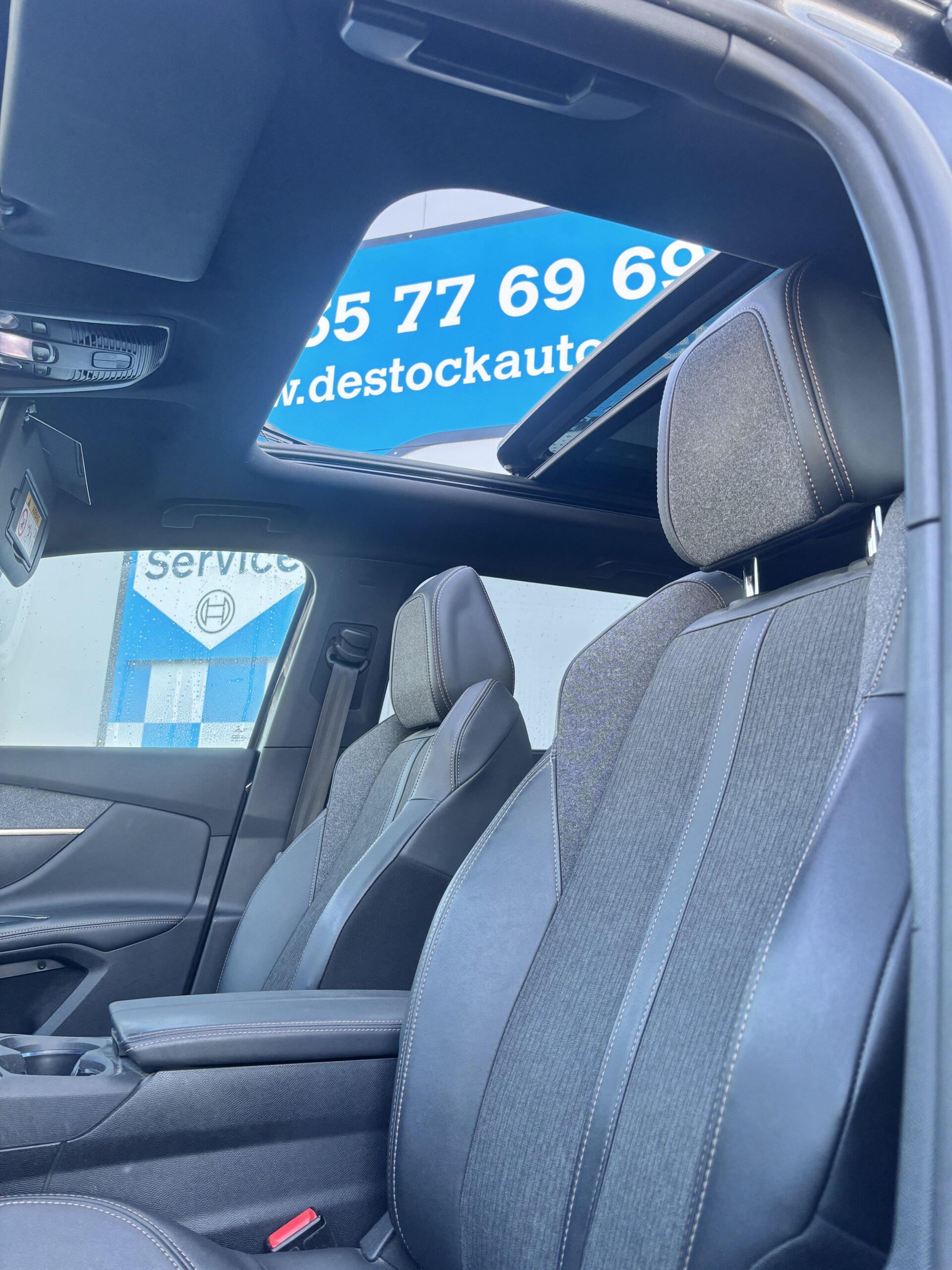 
								Peugeot 5008 2.0 Hdi 180CV Eat 8 GT-Line full									