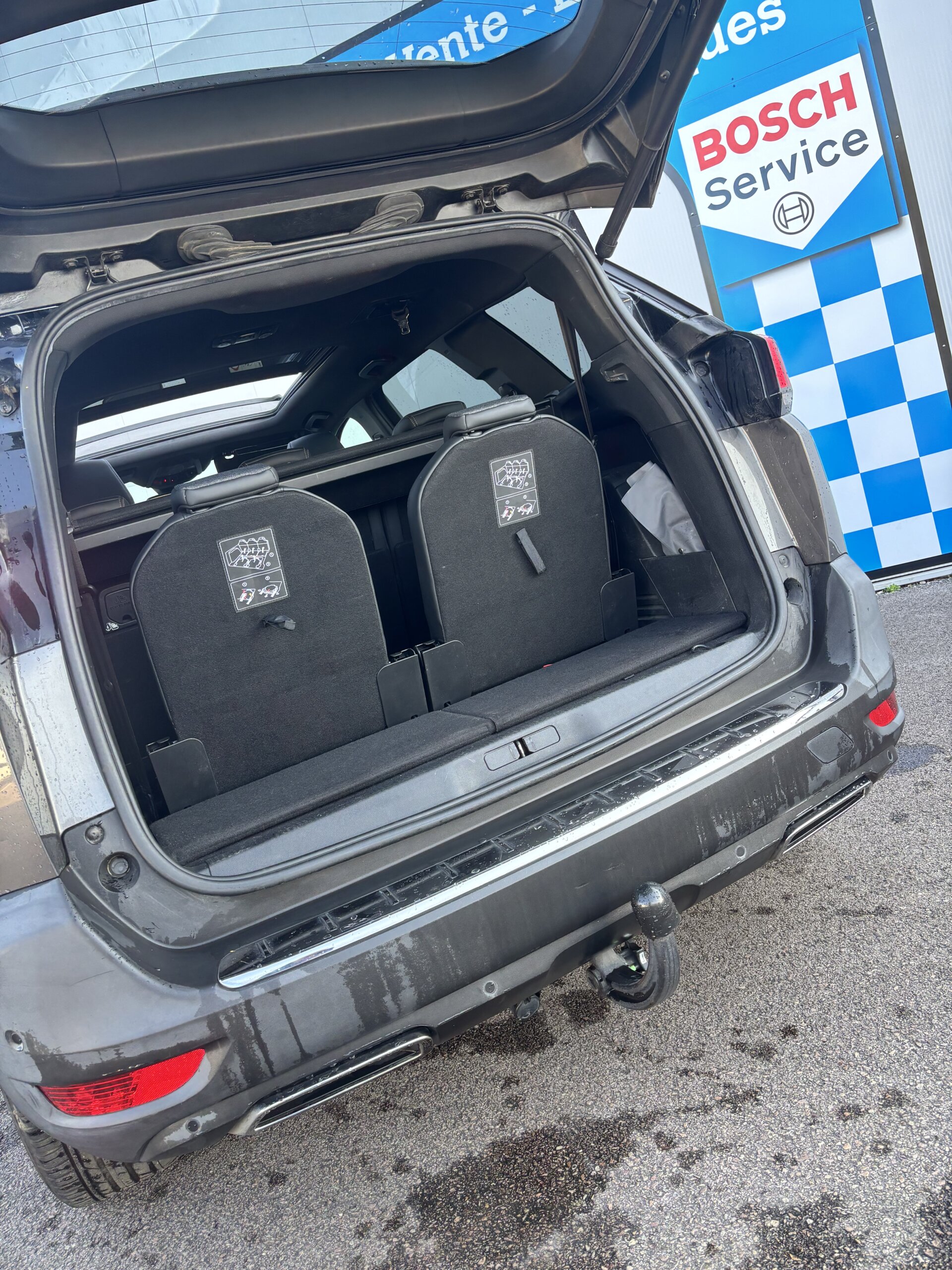 
								Peugeot 5008 2.0 Hdi 180CV Eat 8 GT-Line full									