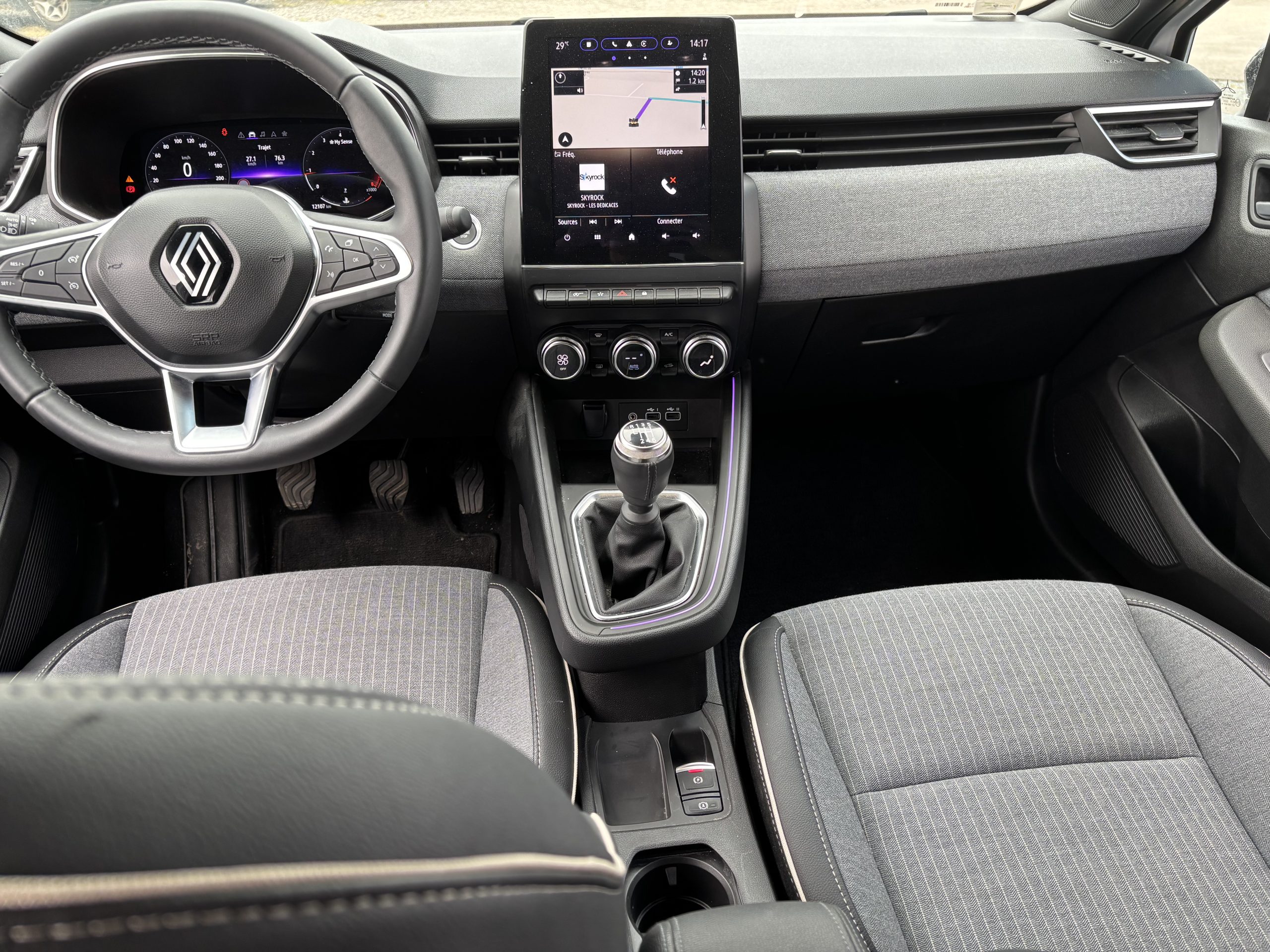 
								Renault Clio V 0.9Tce 90Cv Techno Bmv6 full									