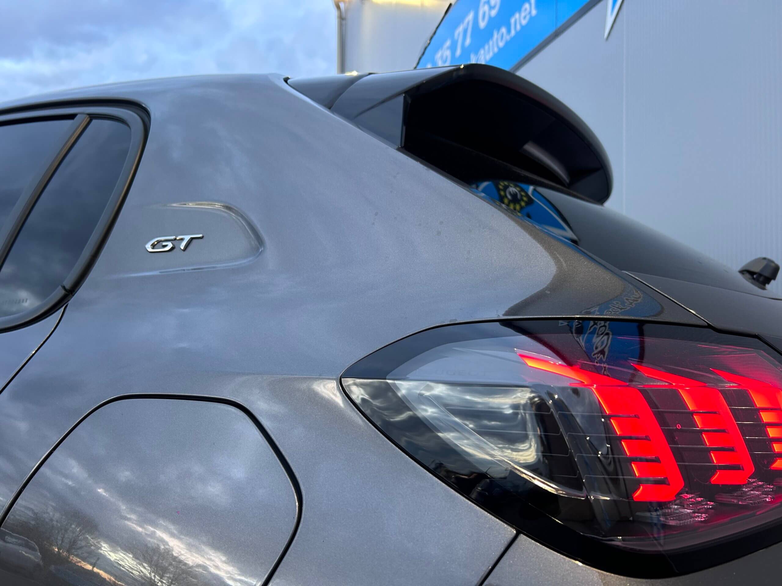 
								Peugeot 208 GT 1.5 BLUEHDI 100CV full									