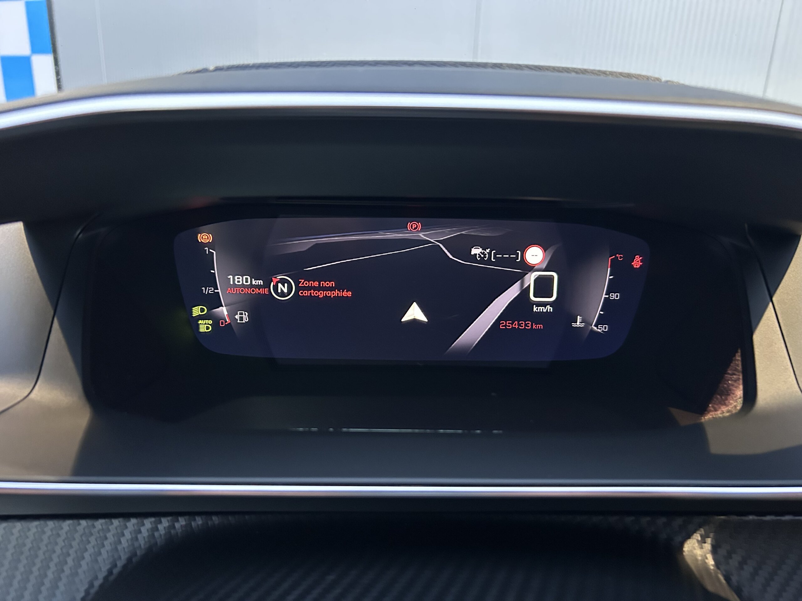 
								Peugeot 208 GT 1.5 BLUEHDI 100CV full									