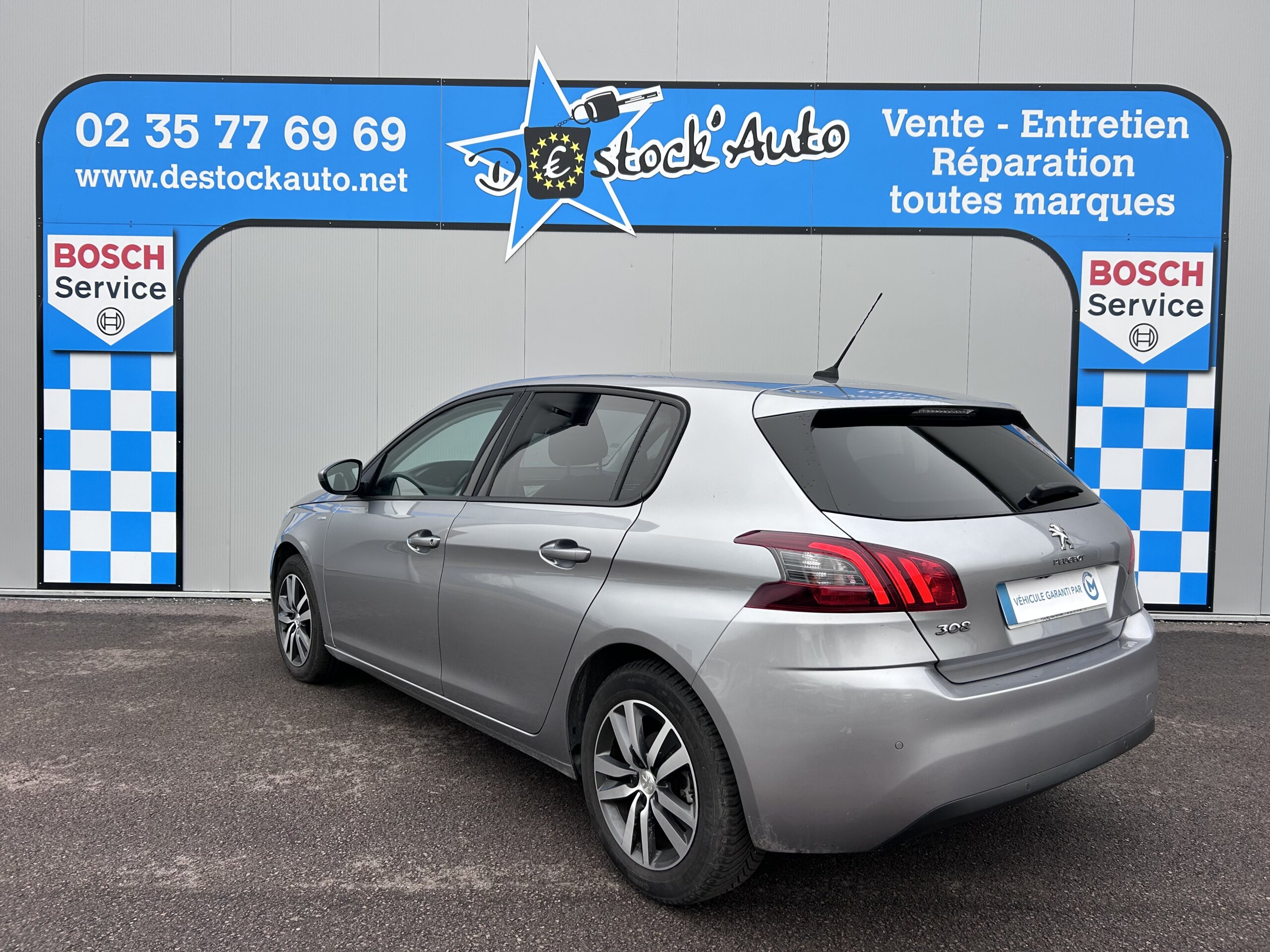 
								Peugeot 308 STYLE 1.5 BLUEHDI 130CV full									