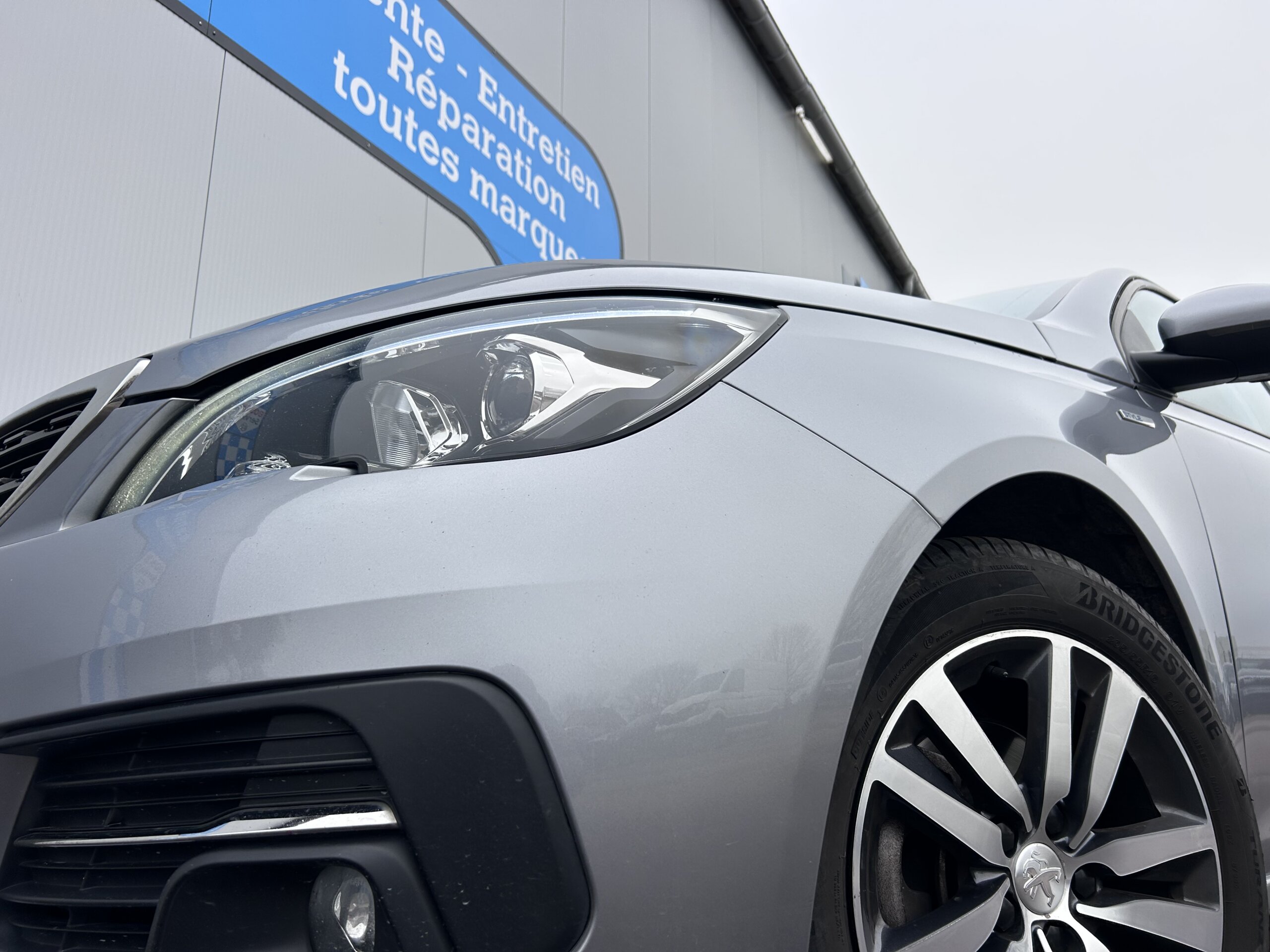 
								Peugeot 308 STYLE 1.5 BLUEHDI 130CV full									