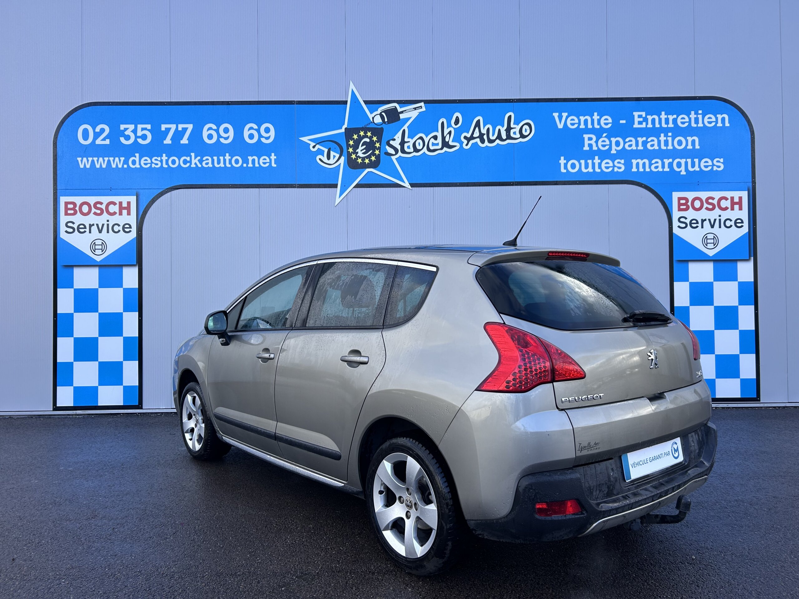 
								PEUGEOT 3008 1.6 HDI 110CV BVM6 full									