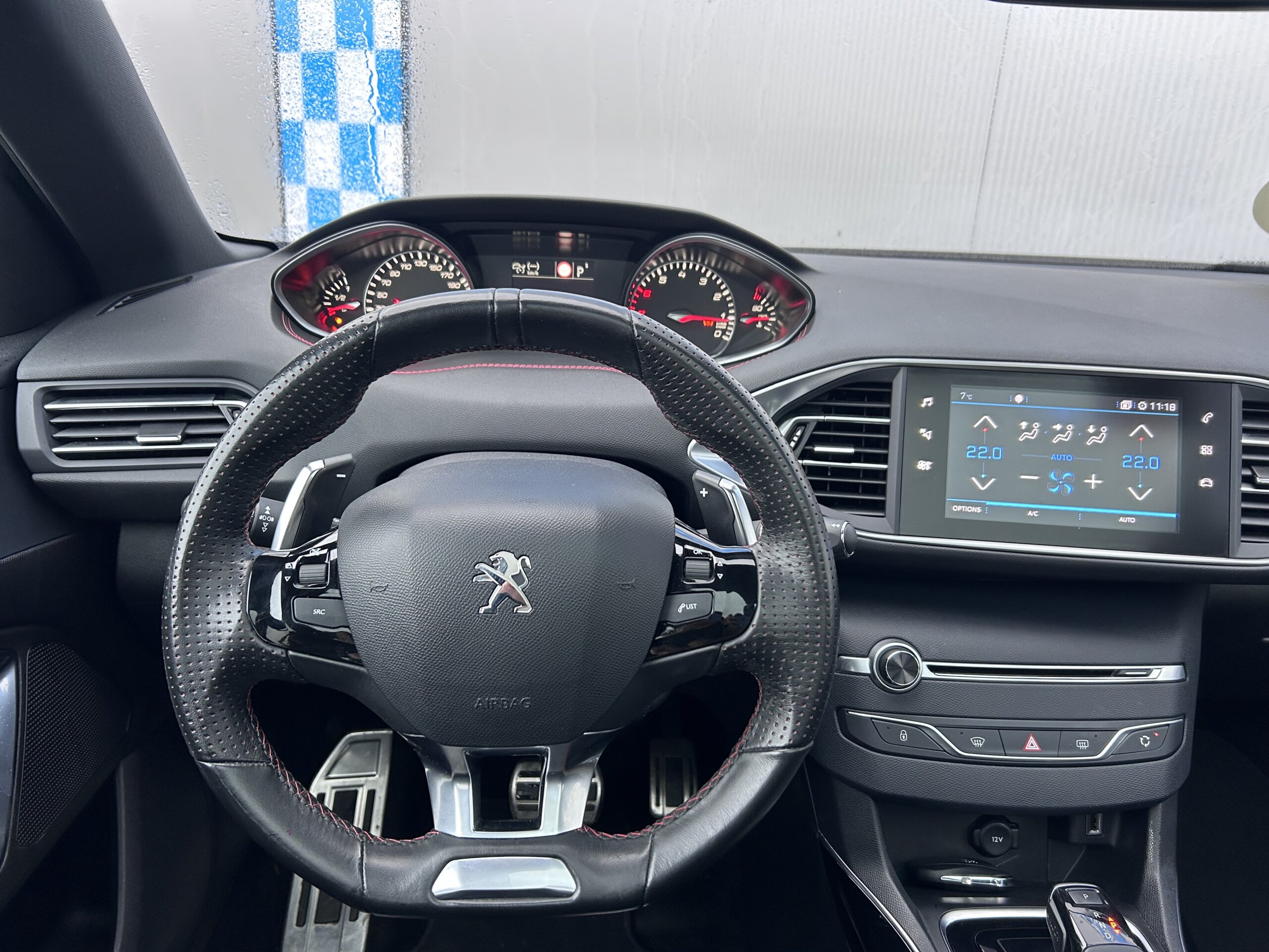 
								PEUGEOT 308 1.2 130CV EAT8 GT LINE full									