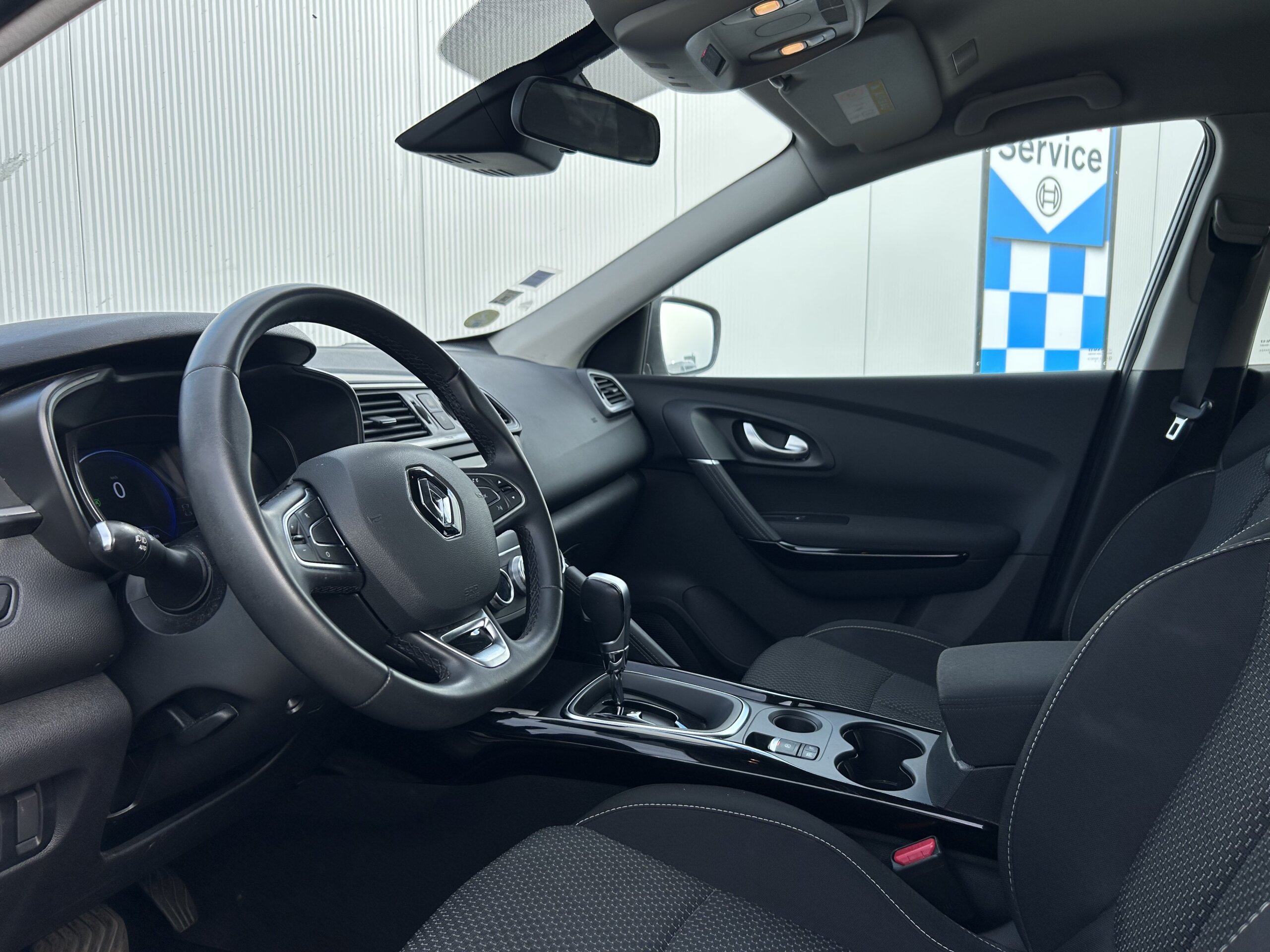 
								RENAULT KADJAR Blue dCI 115 EDC BUSINESS full									