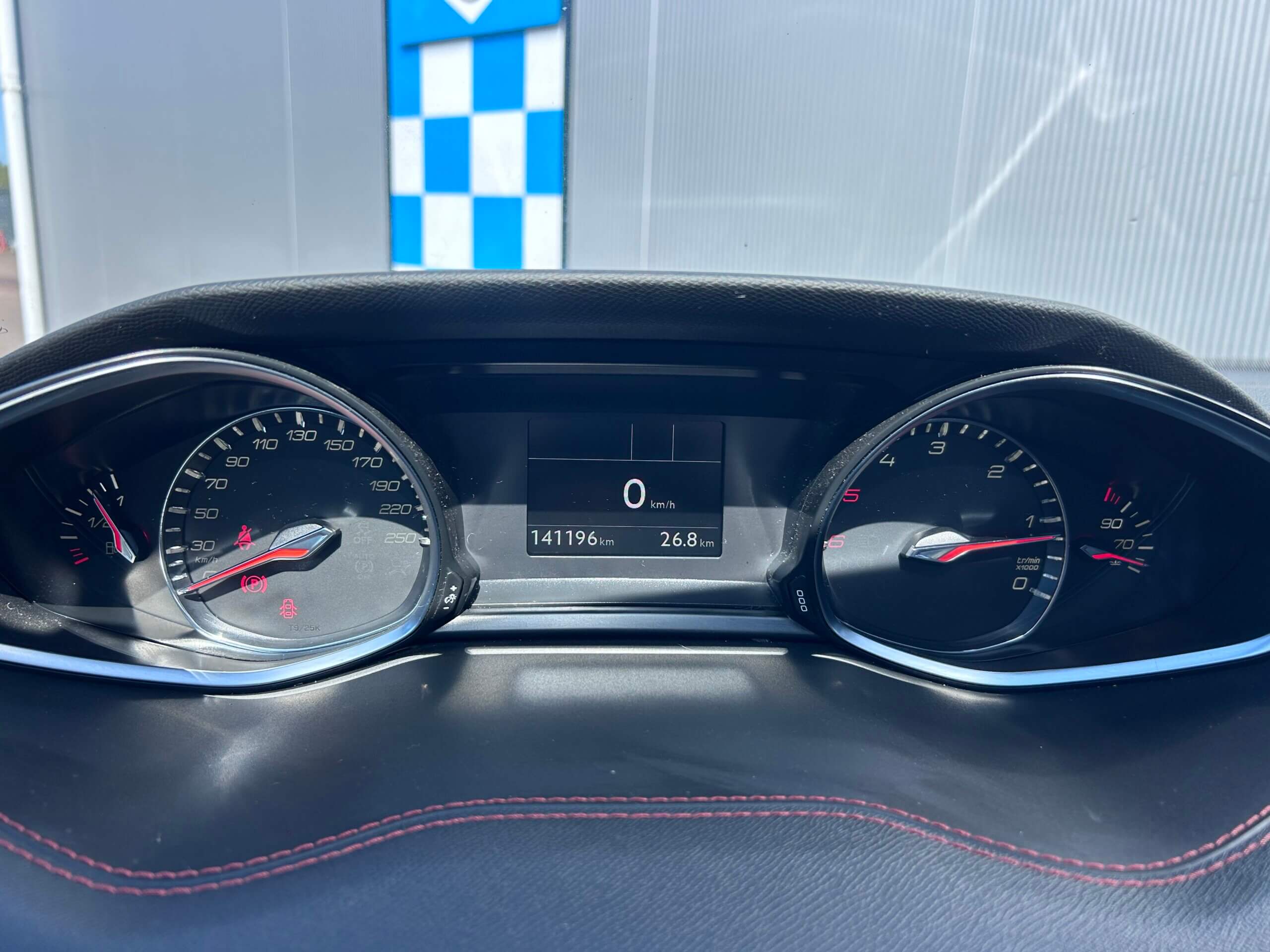 
								PEUGEOT 308 SW GT LINE 2.0BlueHDI 150 CV BVM6 full									