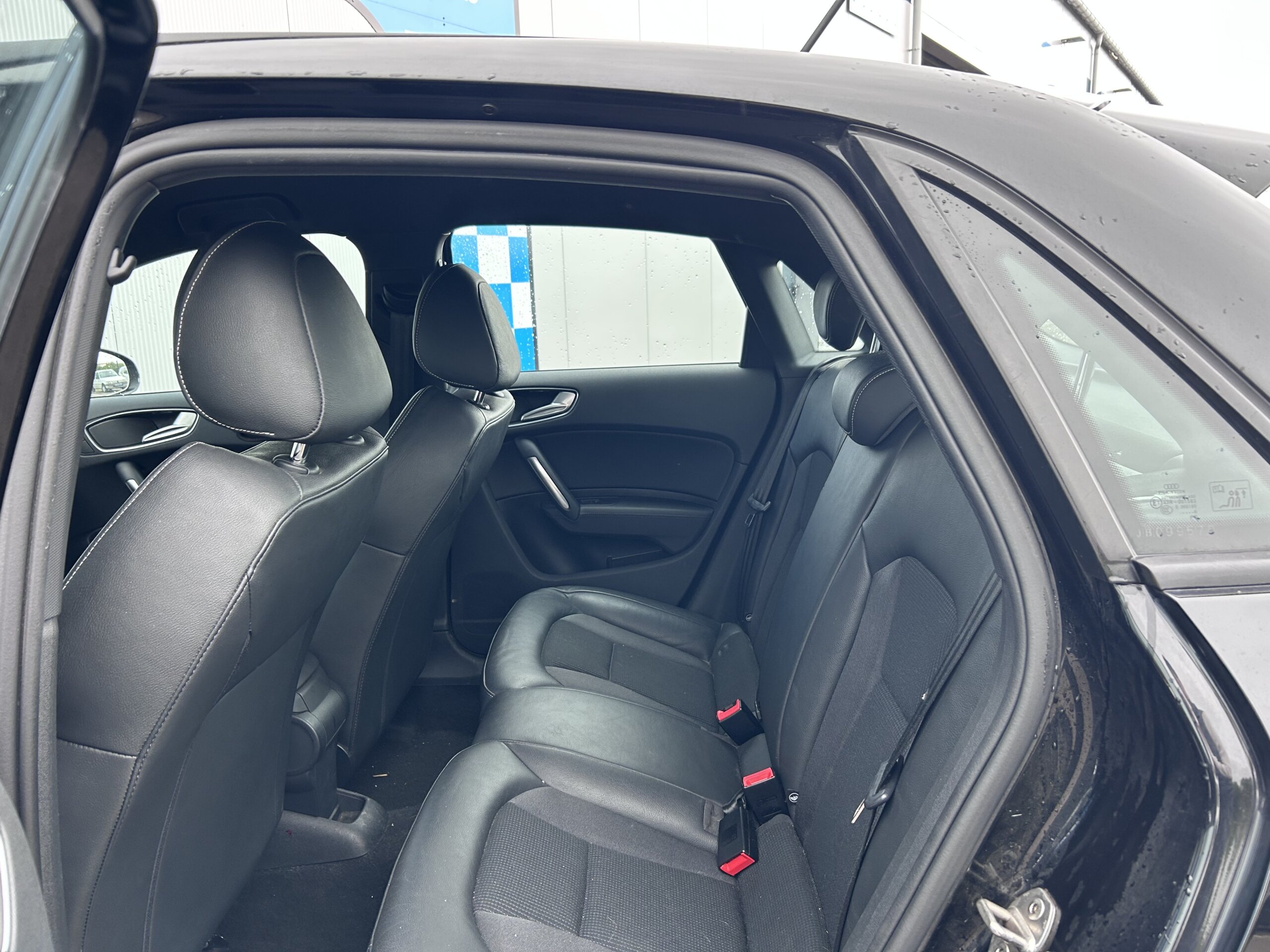 
								AUDI A1 S LINE 1.4 TFSI 125CV full									