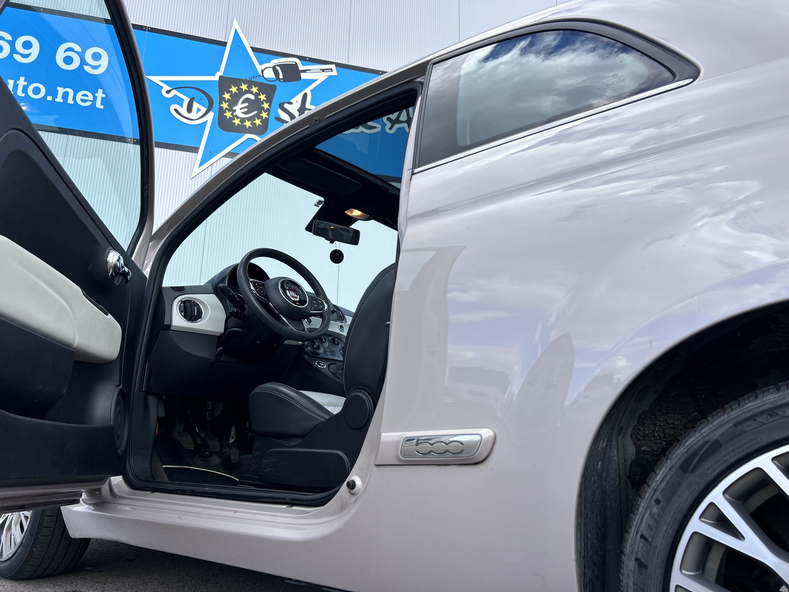 
								FIAT 500 0.9 8V 85CV TWINAIR full									