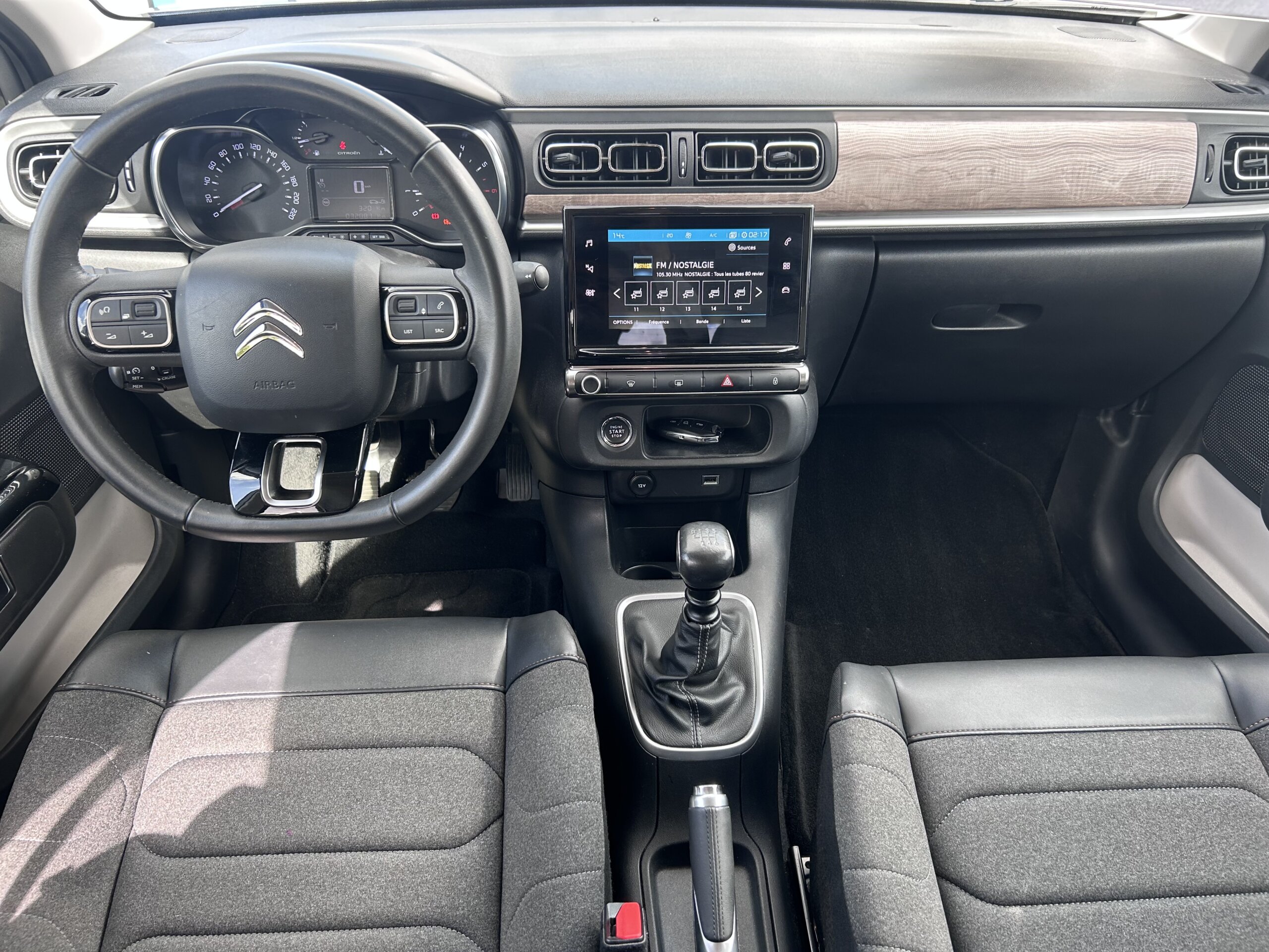 
								Citroën C3 1.5 BlueHDi 100CV SHINE full									