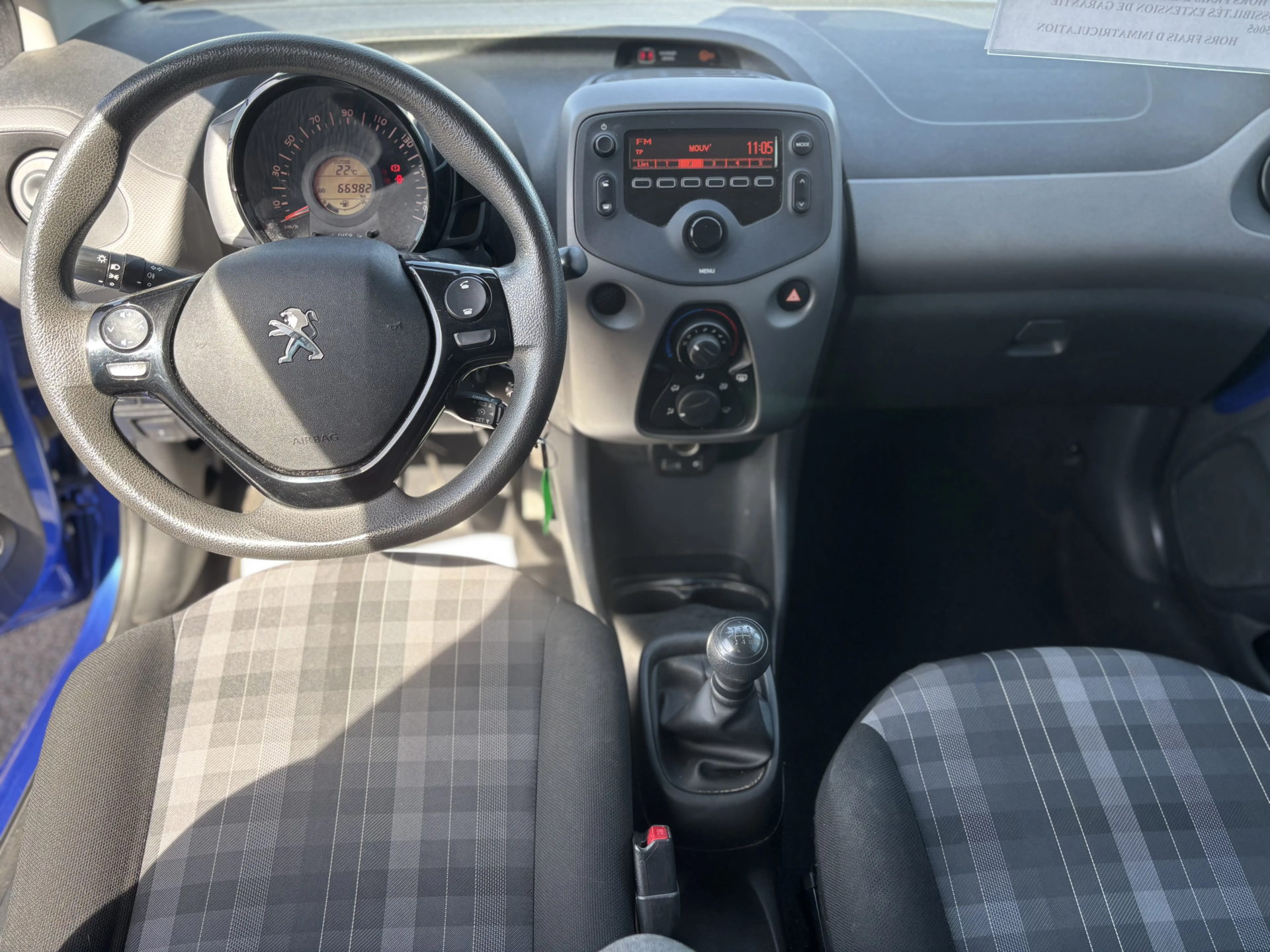 
								PEUGEOT 108 ACTIVE 1.0 VTI 70 CV full									