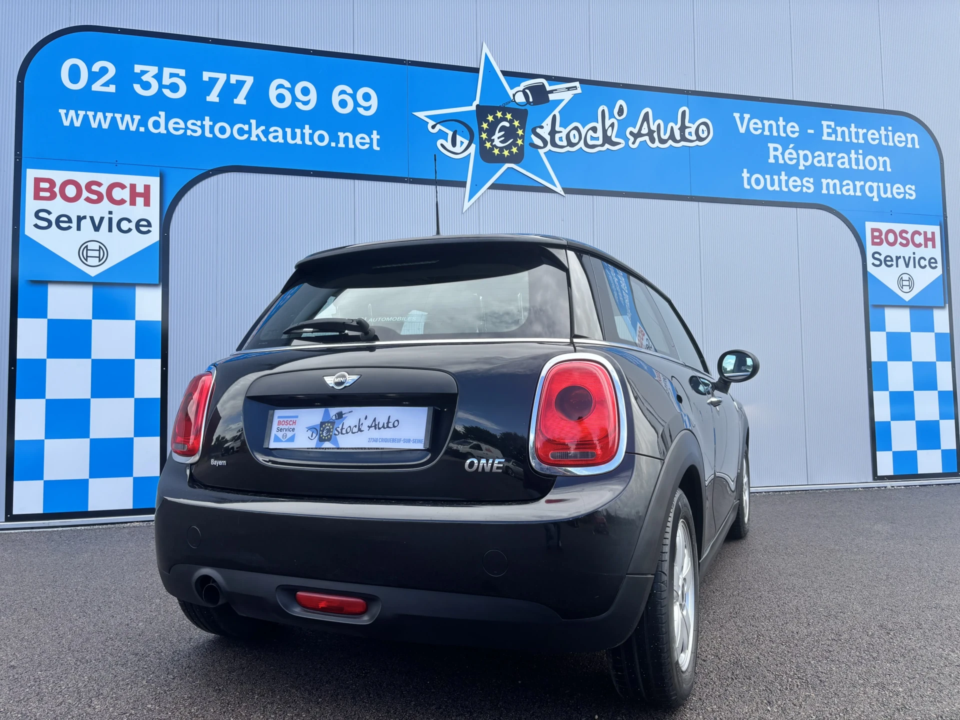 
								MINI ONE 1.2 75CV full									