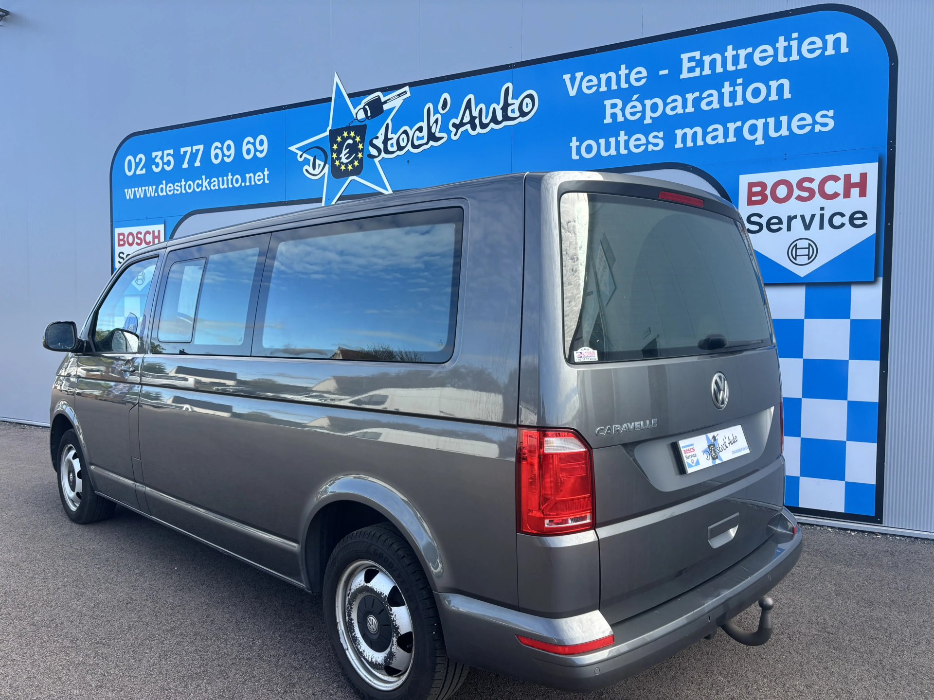 
								Volkswagen Caravelle 2.0 Tdi 150Cv DSG 7 9 Places full									