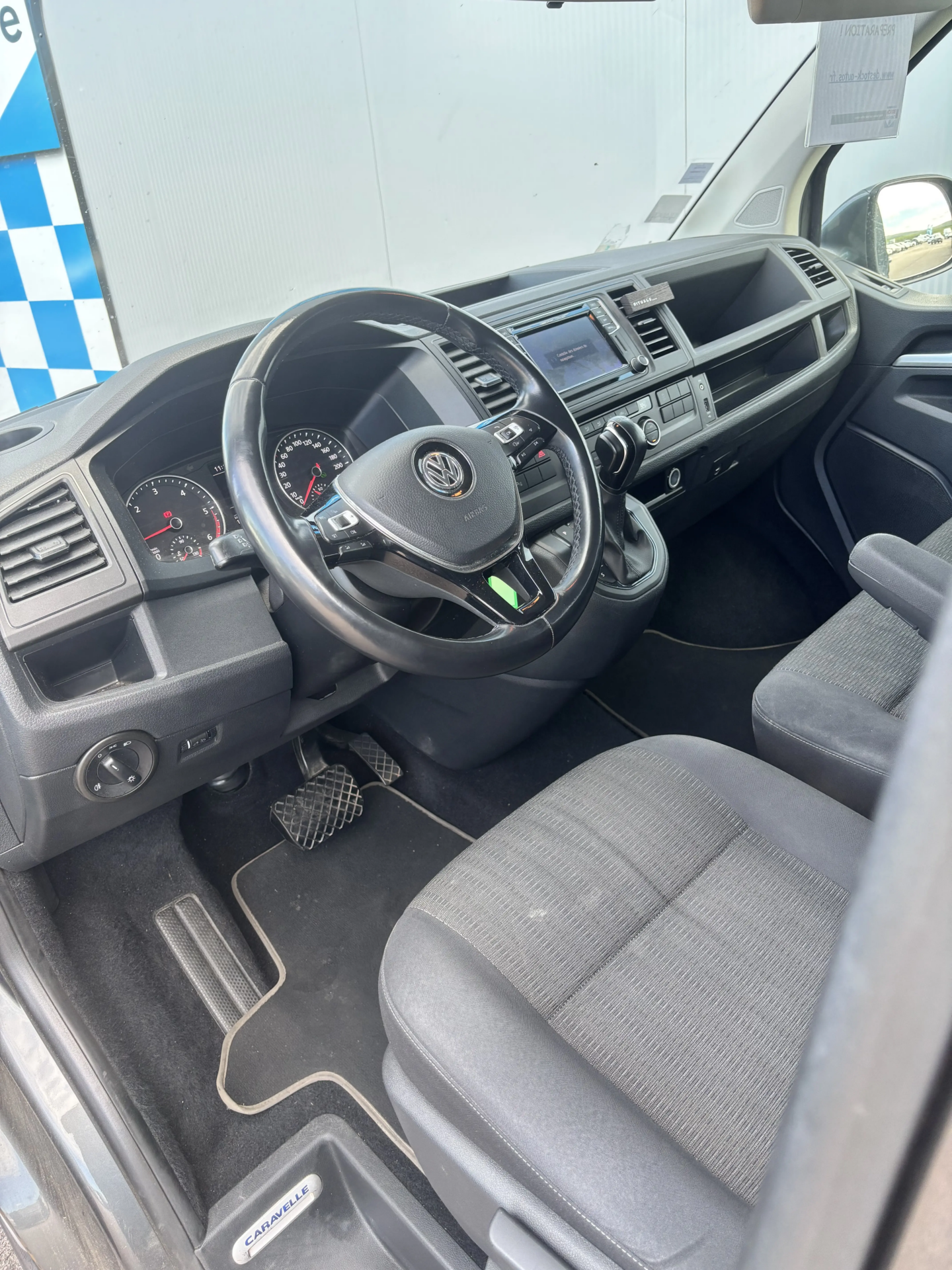 
								Volkswagen Caravelle 2.0 Tdi 150Cv DSG 7 9 Places full									