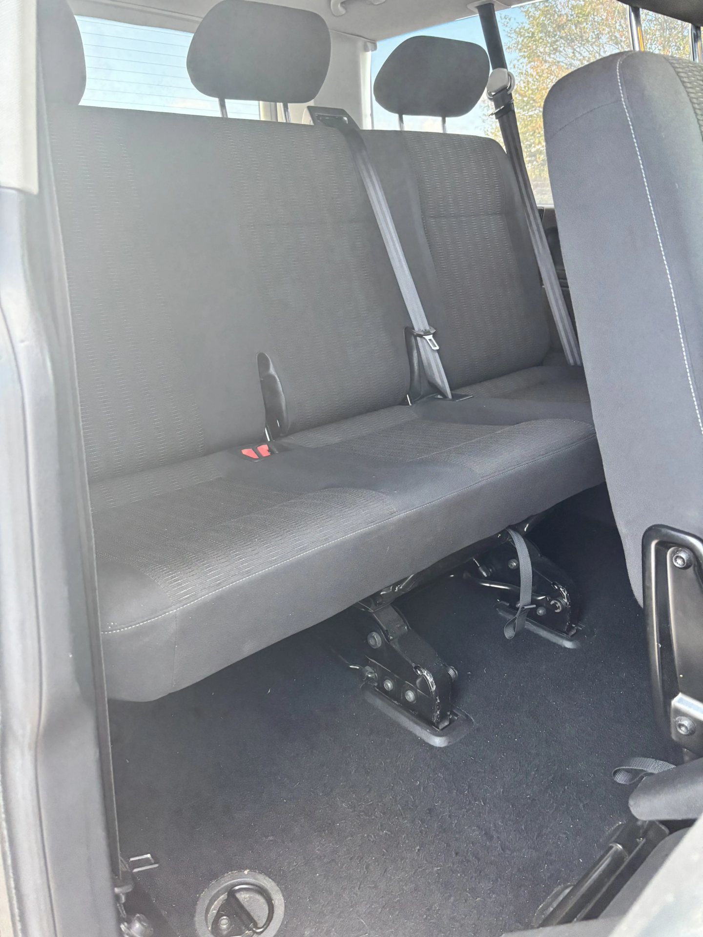
								Volkswagen Caravelle 2.0 Tdi 150Cv DSG 7 9 Places full									