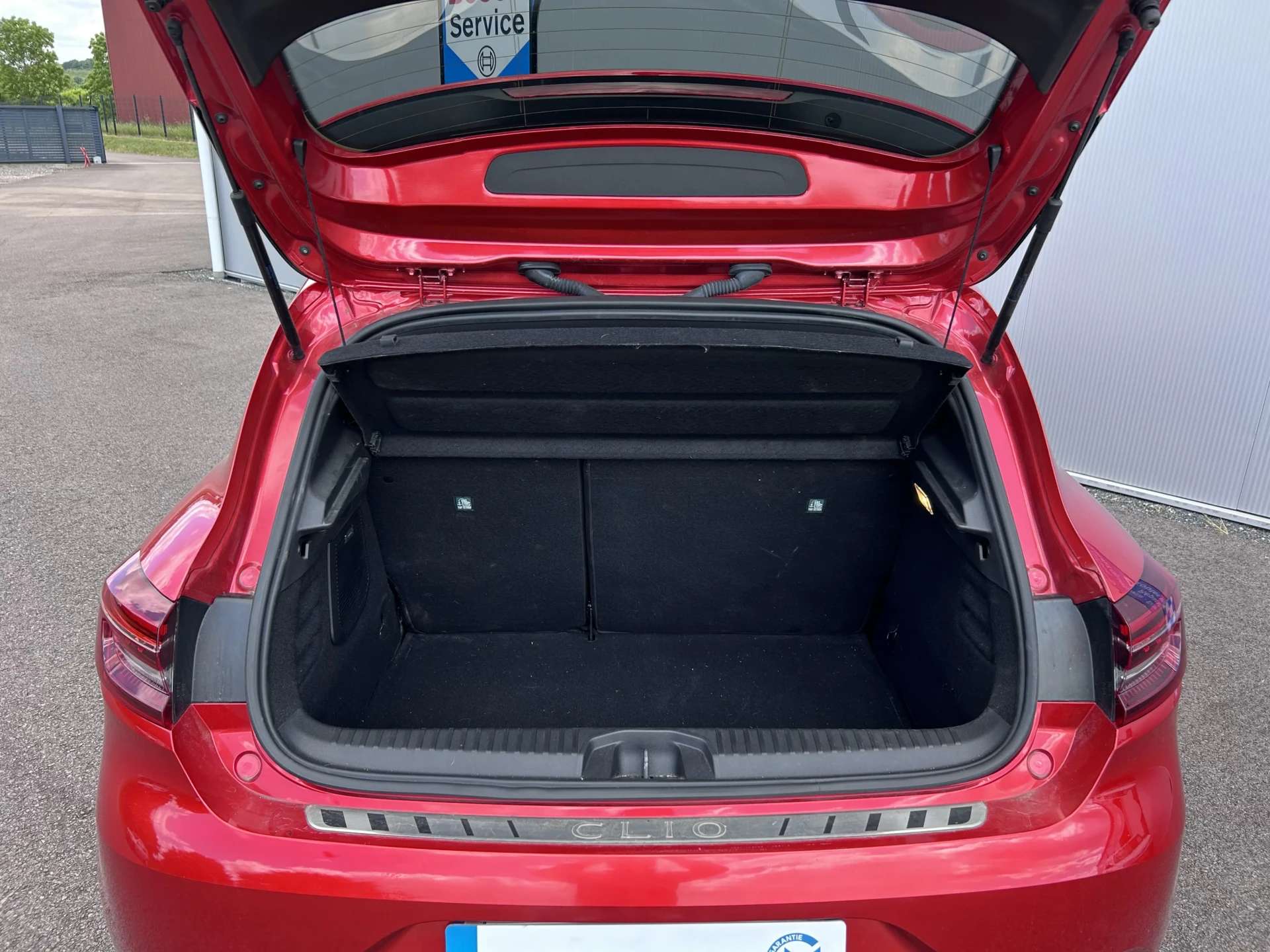 
								Renault CLIO V E-Tech Hybrid 140CV RS-LINE full									