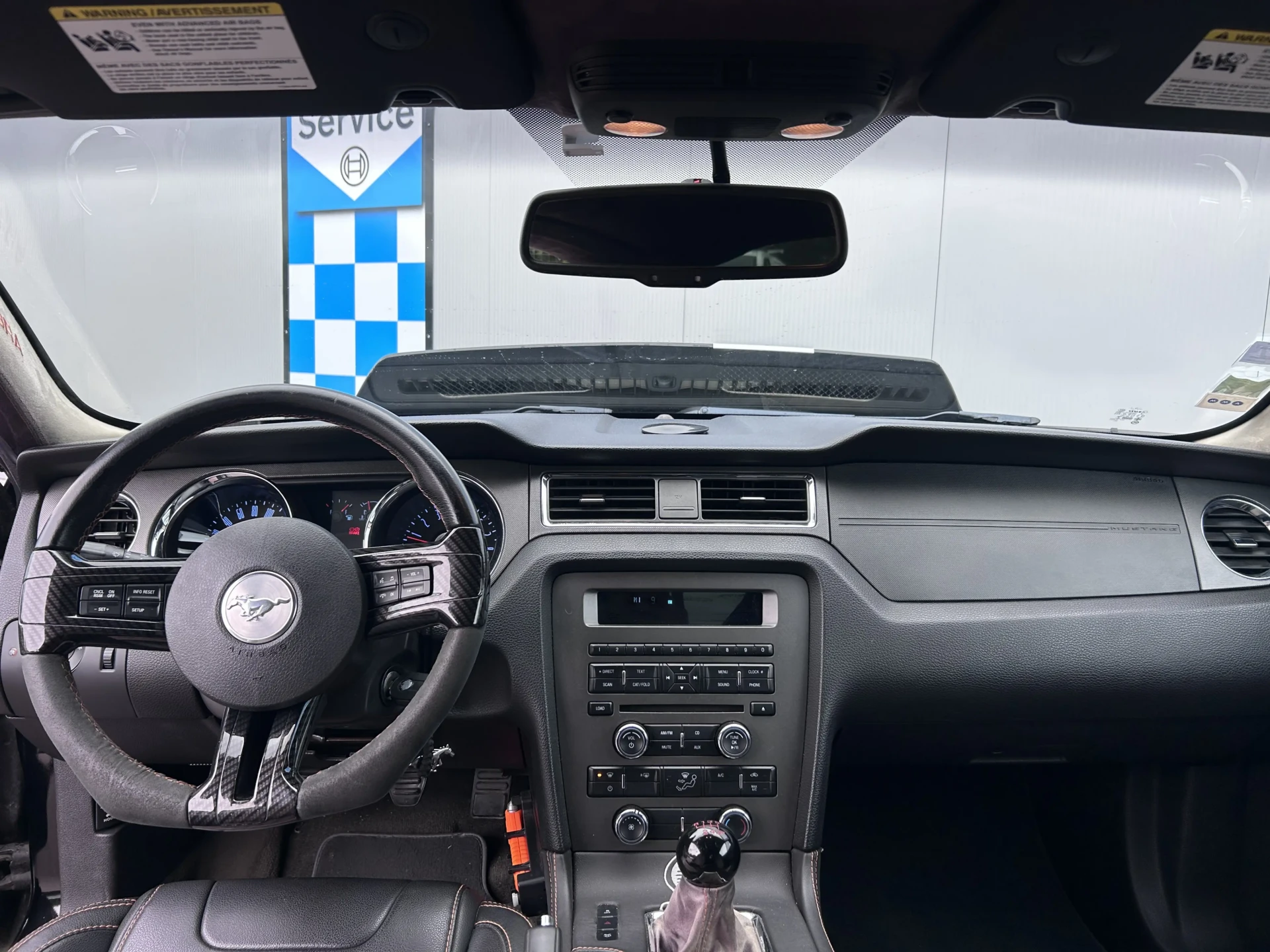 
								Ford Mustang V6 3.7 305CV PREMIUM full									