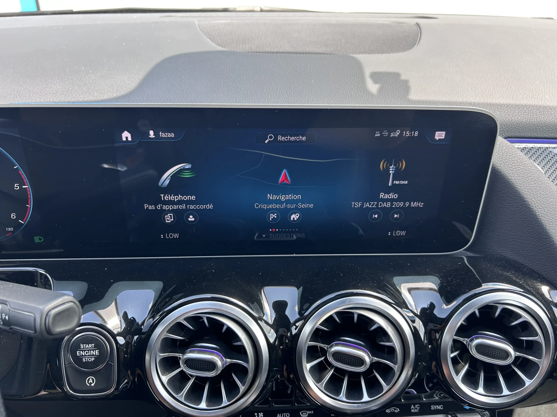 
								MERCEDES CLASSE B 2.0 150CV AMG LINE full									