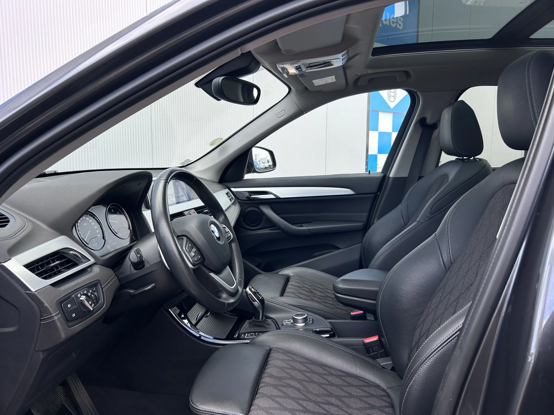 
								BMW X1 18d 150CV S DRIVE X LINE full									