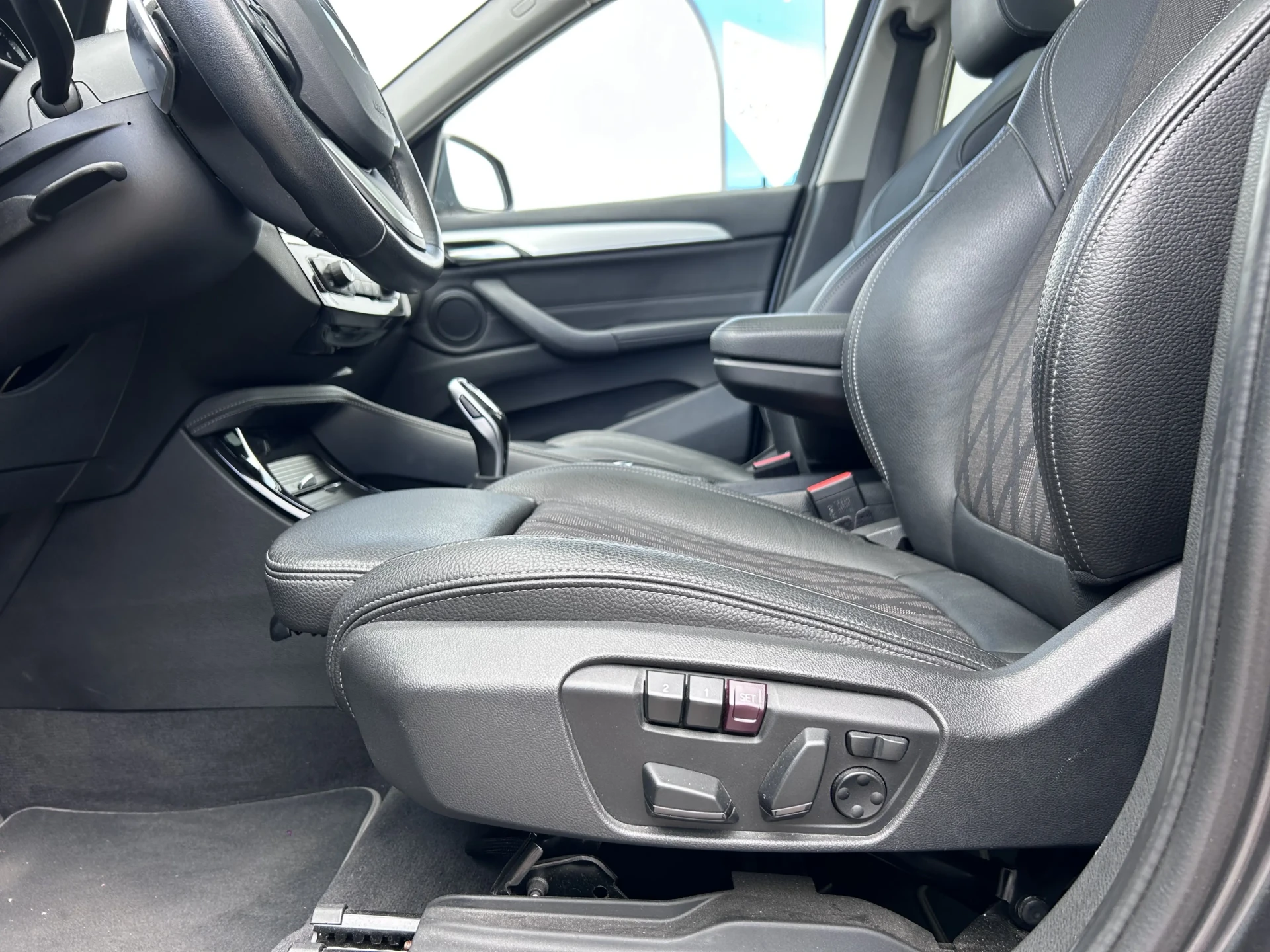 
								BMW X1 18d 150CV S DRIVE X LINE full									