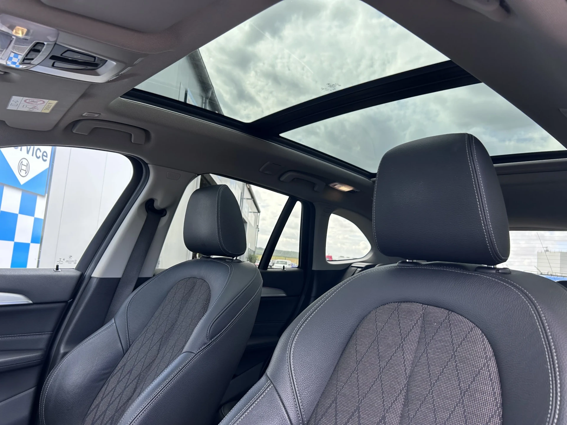 
								BMW X1 18d 150CV S DRIVE X LINE full									