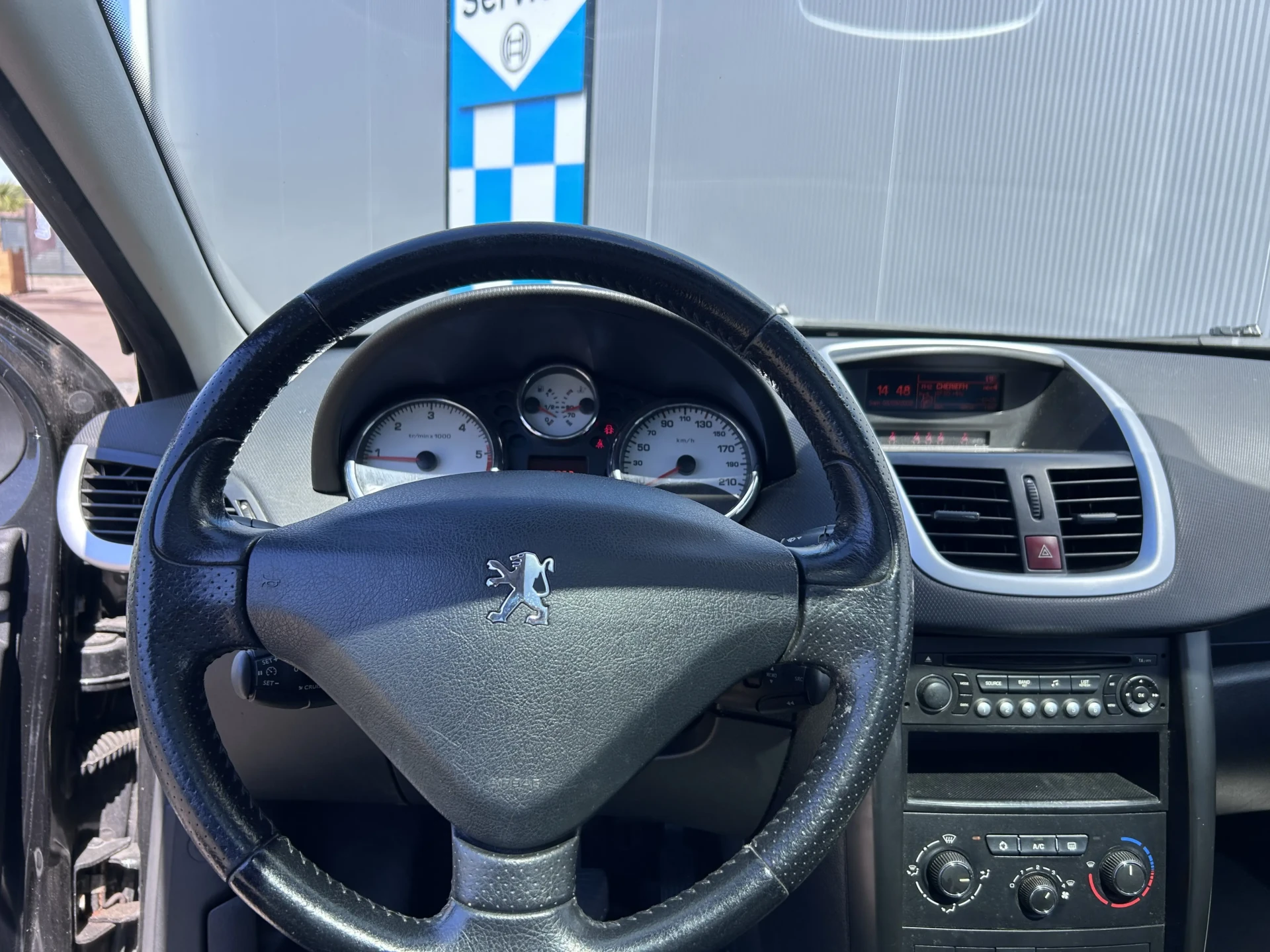 
								PEUGEOT 207 1,6 HDI 90CV ENVY full									