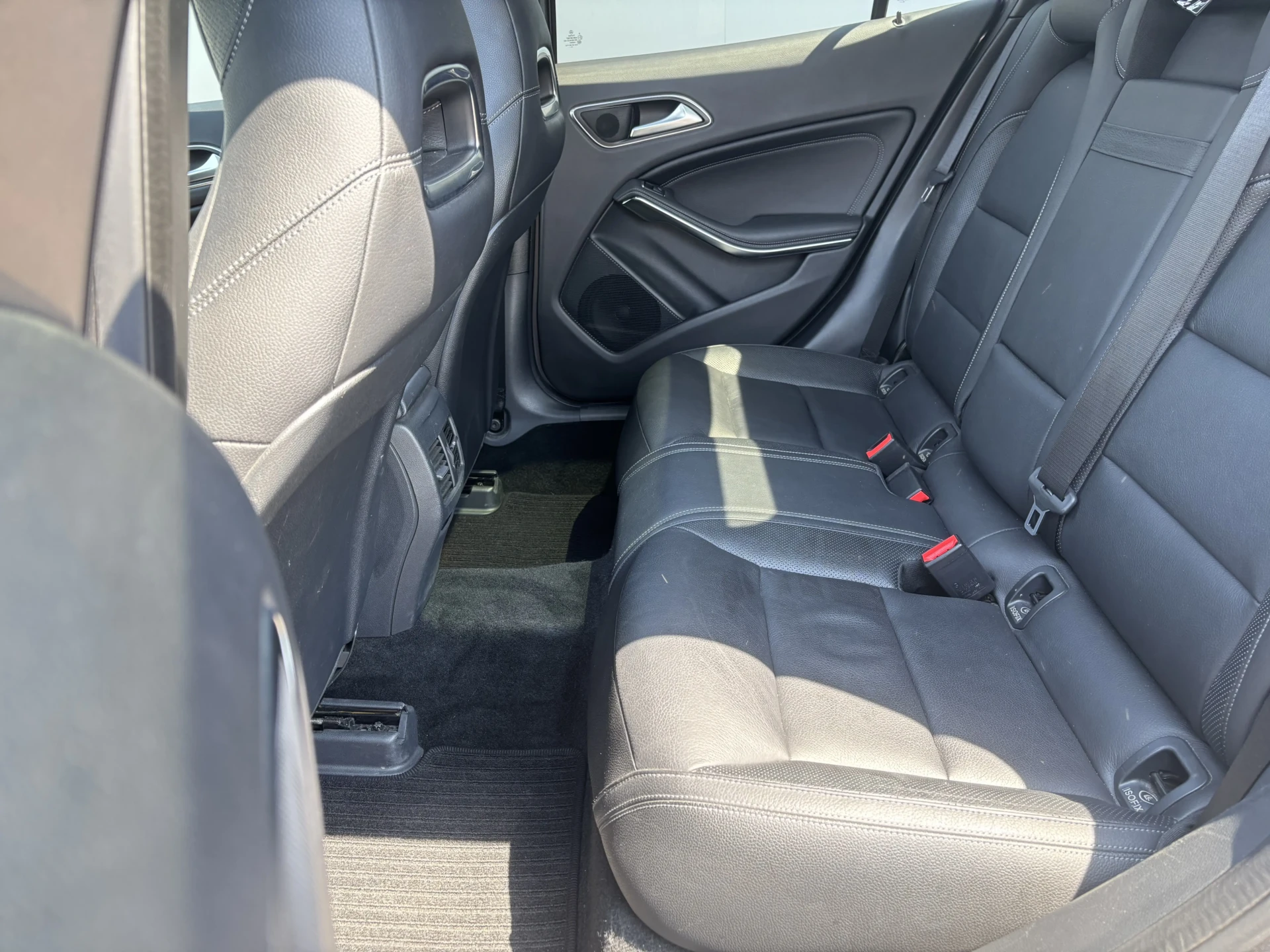 
								MERCEDES GLA 220 2.2 CDI 175 4X4 BVR full									
